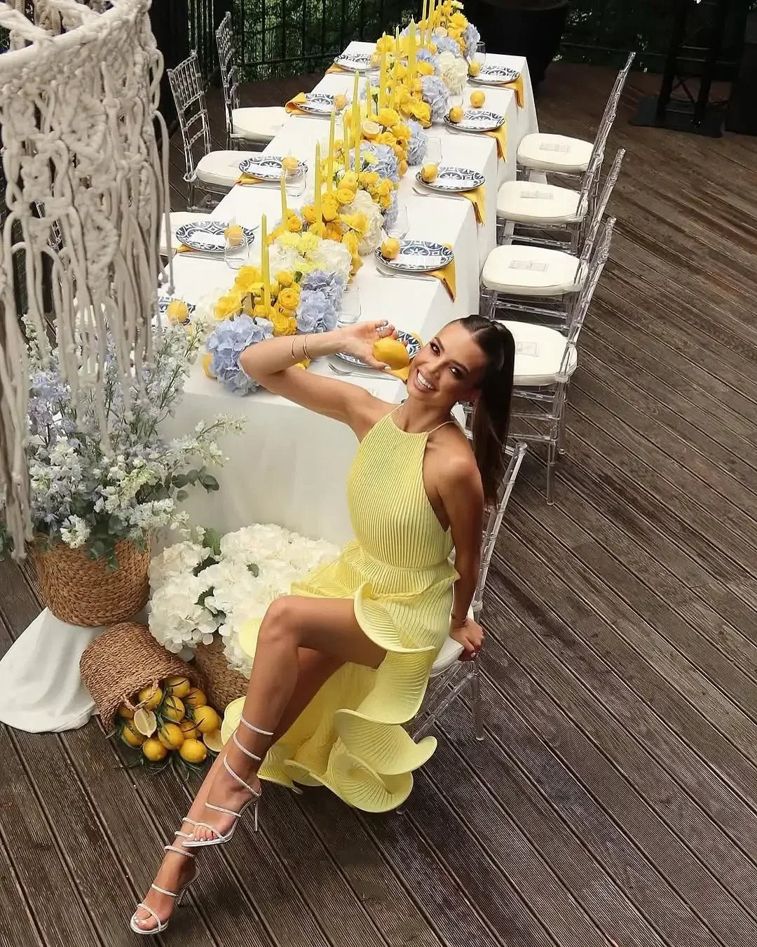 Vestido Midi Plissado com Decote Halter — foto 18 | Tolobasao