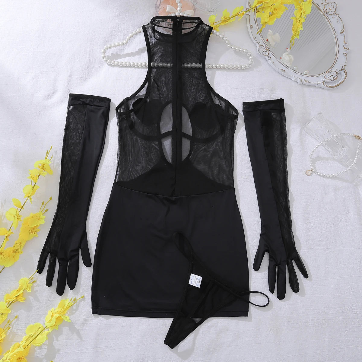 Conjunto de Lingerie com Decote em V — 3 Peças