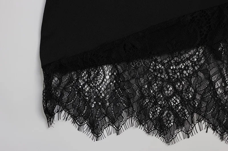 Vestido Curto de Renda com Gola Alta — Modelo B em Preto — foto 21 | Tolobasao