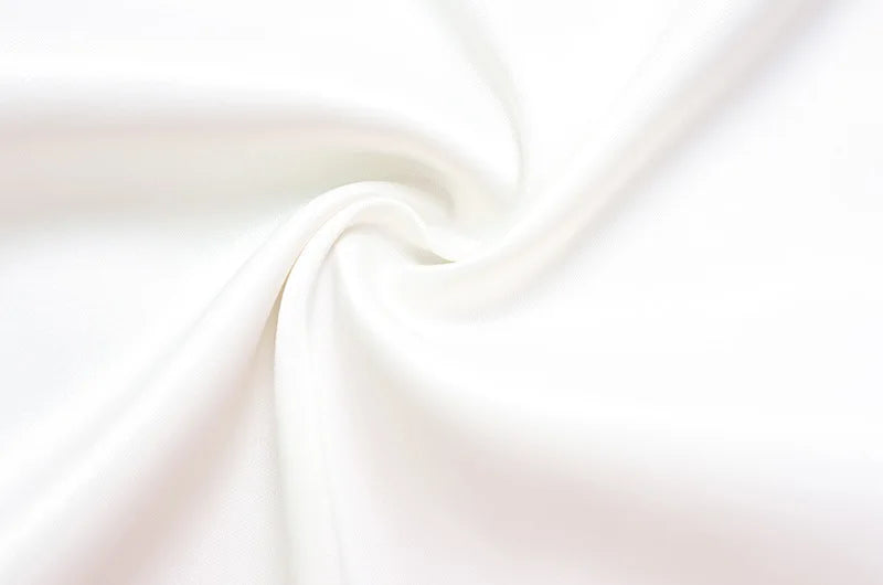 Vestido Comprido Acetinado com Costas Descobertas — Branco — foto 18 | Tolobasao