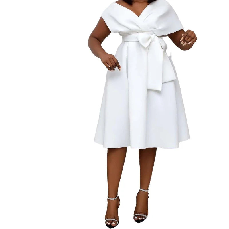 Vestido Midi com Laço e Decote em V — foto 3 | Tolobasao