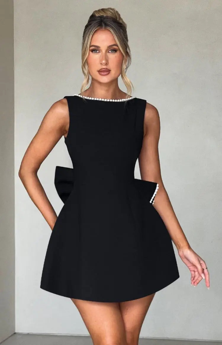 Vestido Curto com Laço e Pérolas — Rosa — foto 6 | Tolobasao