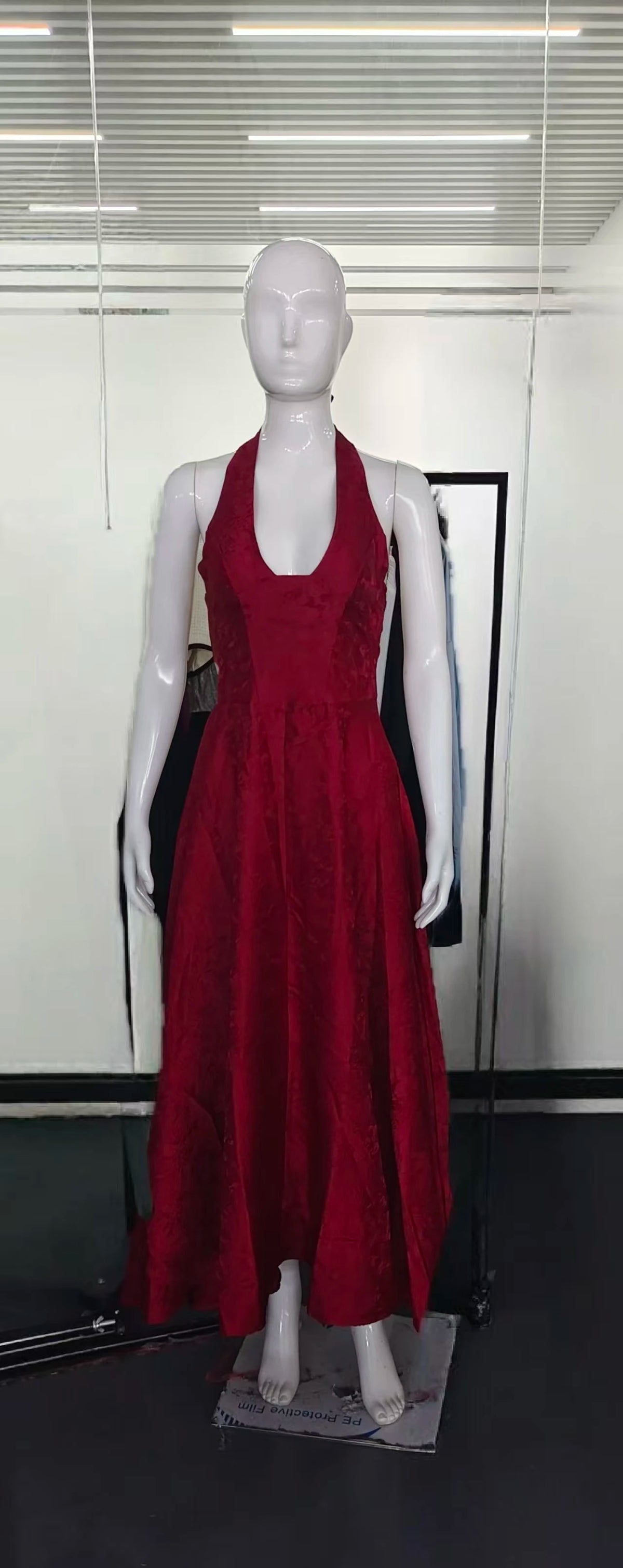 Vestido Comprido com Laço e Corpete — foto 11 | Tolobasao