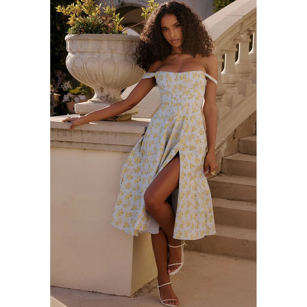 Vestido Midi Floral com Corpete e Bolsos — foto 32 | Tolobasao