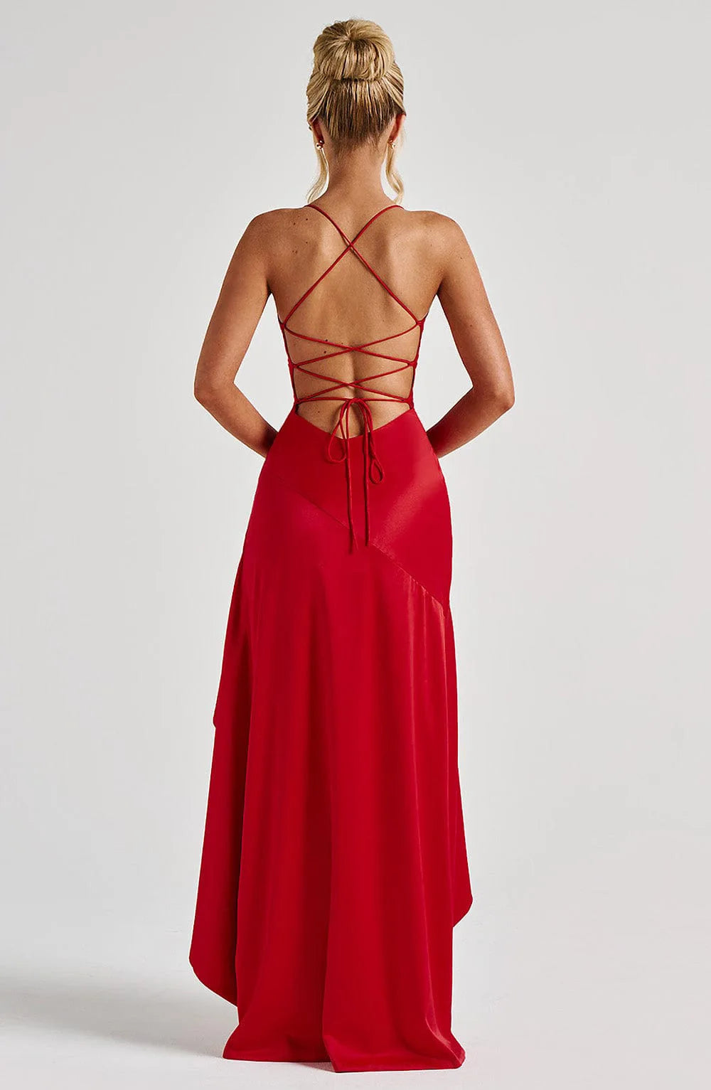 Vestido Comprido Acetinado com Folhos — foto 17 | Tolobasao