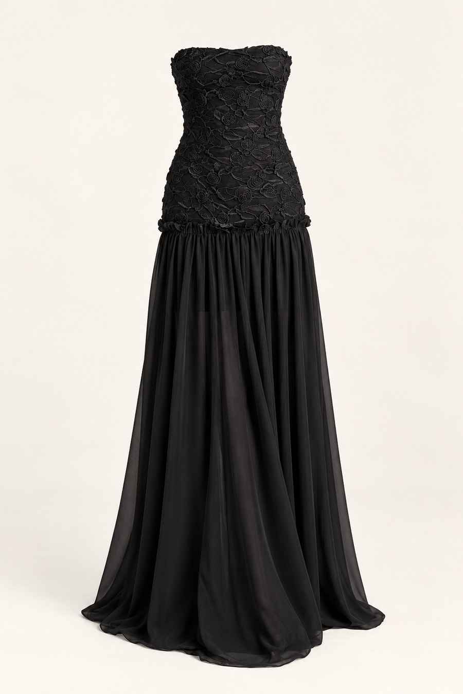 Vestido Comprido Bordado sem Alças